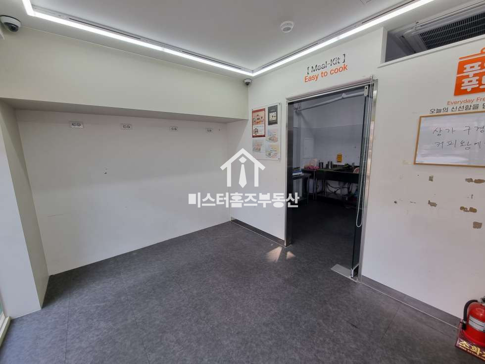 경북 경산시 옥곡동 옥곡동소형상가,유동많은 동선, 카페,스낵,소맴,월세조정 월세 매물번호 10700 사진 4