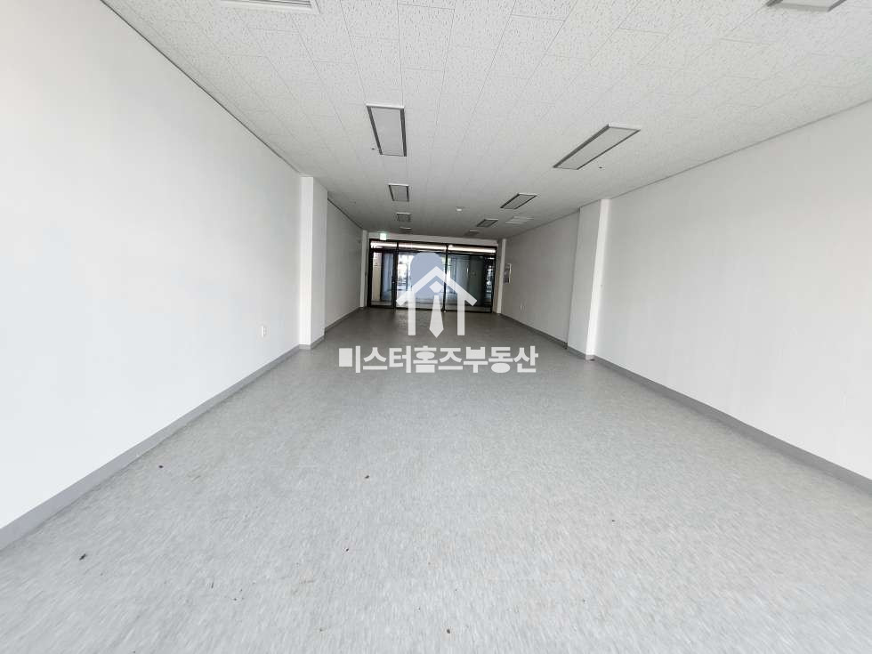 경북 경산시 중산동 502(근린생활시설-2)동 중산하늘채 전면상가, B동, 위치좋아요 ! , 인근 대단지아파트 월세 매물번호 11663 사진 1