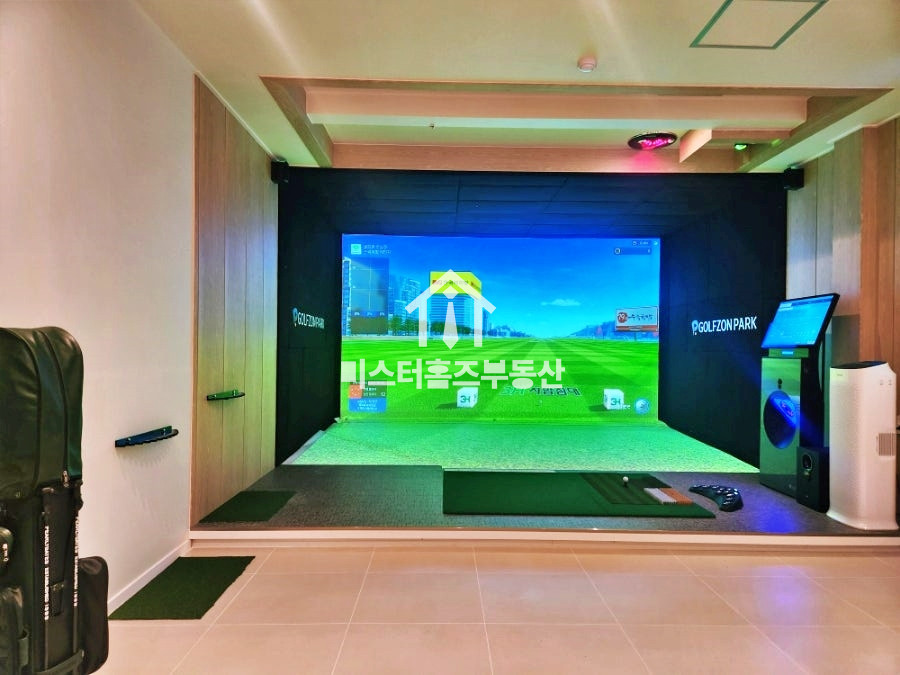 경북 경산시 삼남동 경산 매출 좋은 골프존파크 양도양수, NX 방 6개, 매출 및 시설비-유선문의 월세 매물번호 10217 사진 2