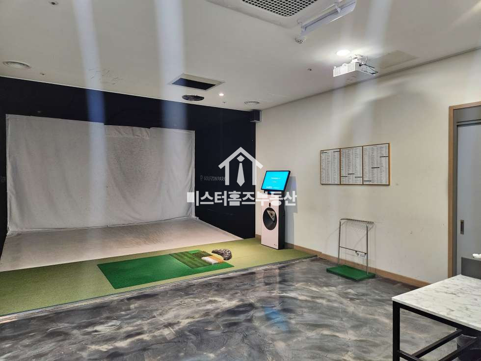 경북 경산시 사동 주건축물제1동 경산 사동 골프존파크 NX 3층 상가 전층 임대 월세 매물번호 12756 사진 1
