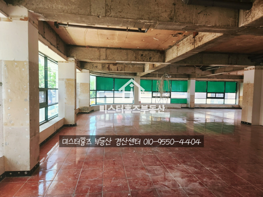경북 경산시 삼풍동 삼풍동 사거리 코너 3층 공실상가 임대 월세 매물번호 10638 사진 1