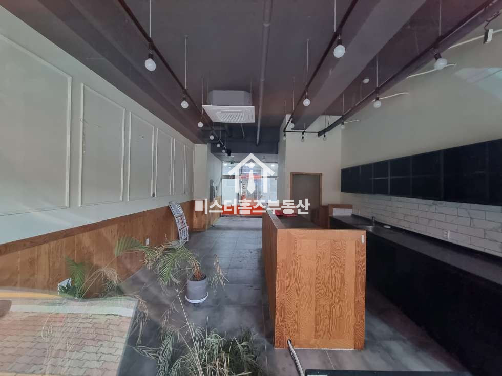 경북 경산시 압량읍 신대리 주1동 경산 압량 신대부적 메인 입지 코너빌딩 1층 상가임대 월세 매물번호 11750 사진 1